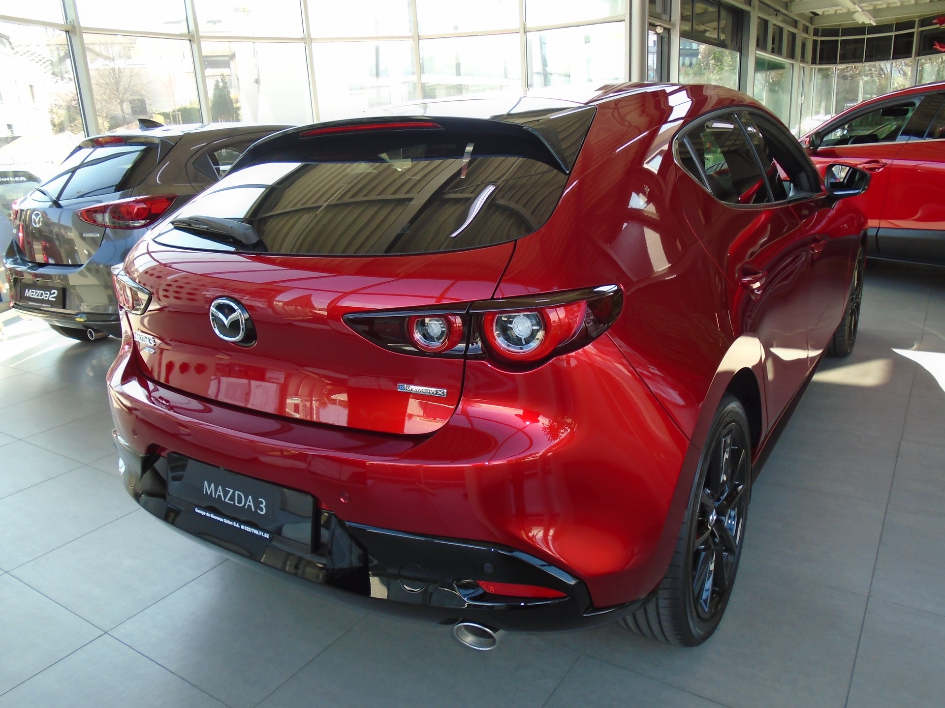 MAZDA 3 Hatchback SKYACTIV-X M Hybrid 186 AWD Exclusive L. Automat-image-1