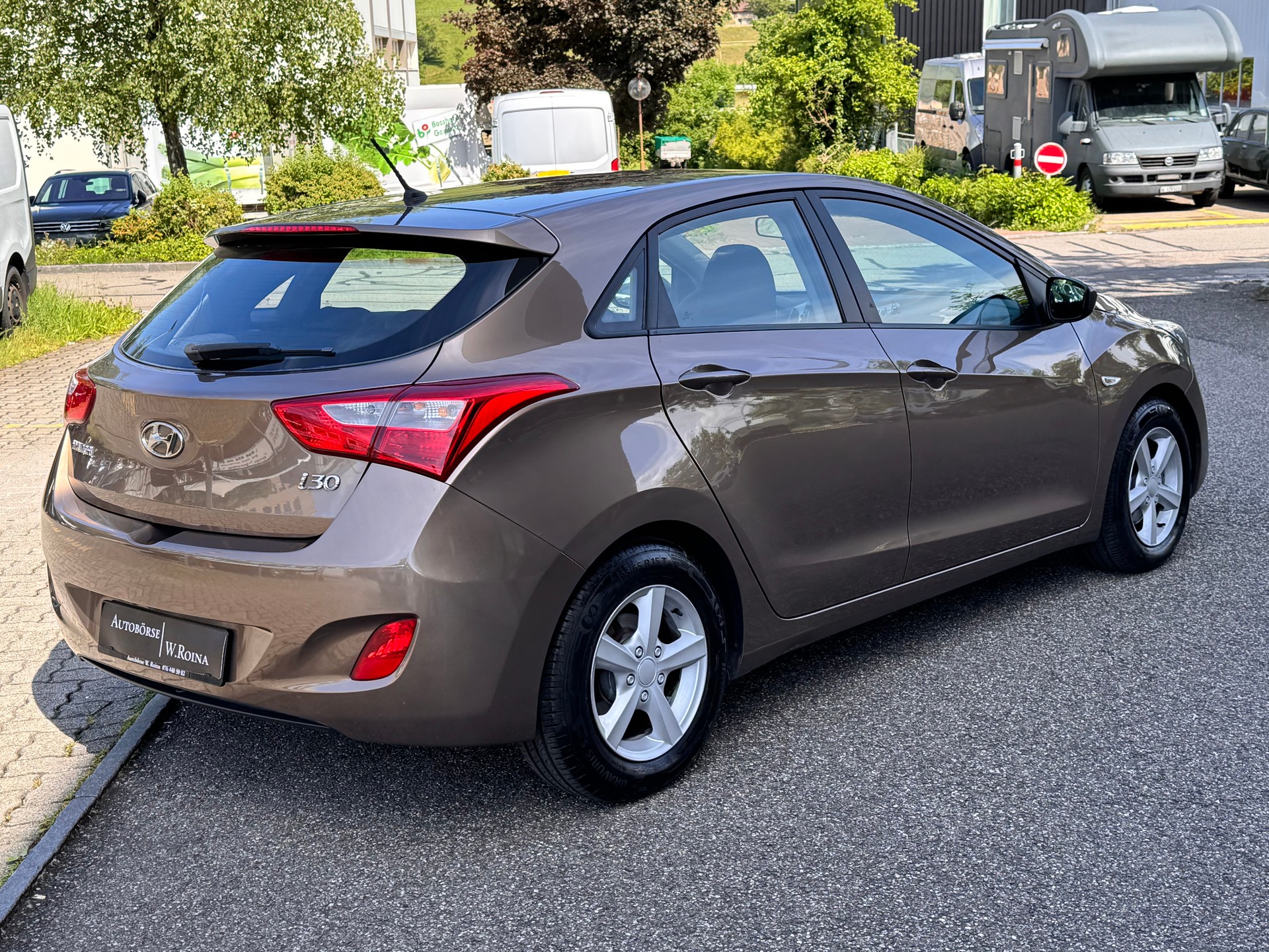 HYUNDAI i30 1.4 Active-showroom-element-2
