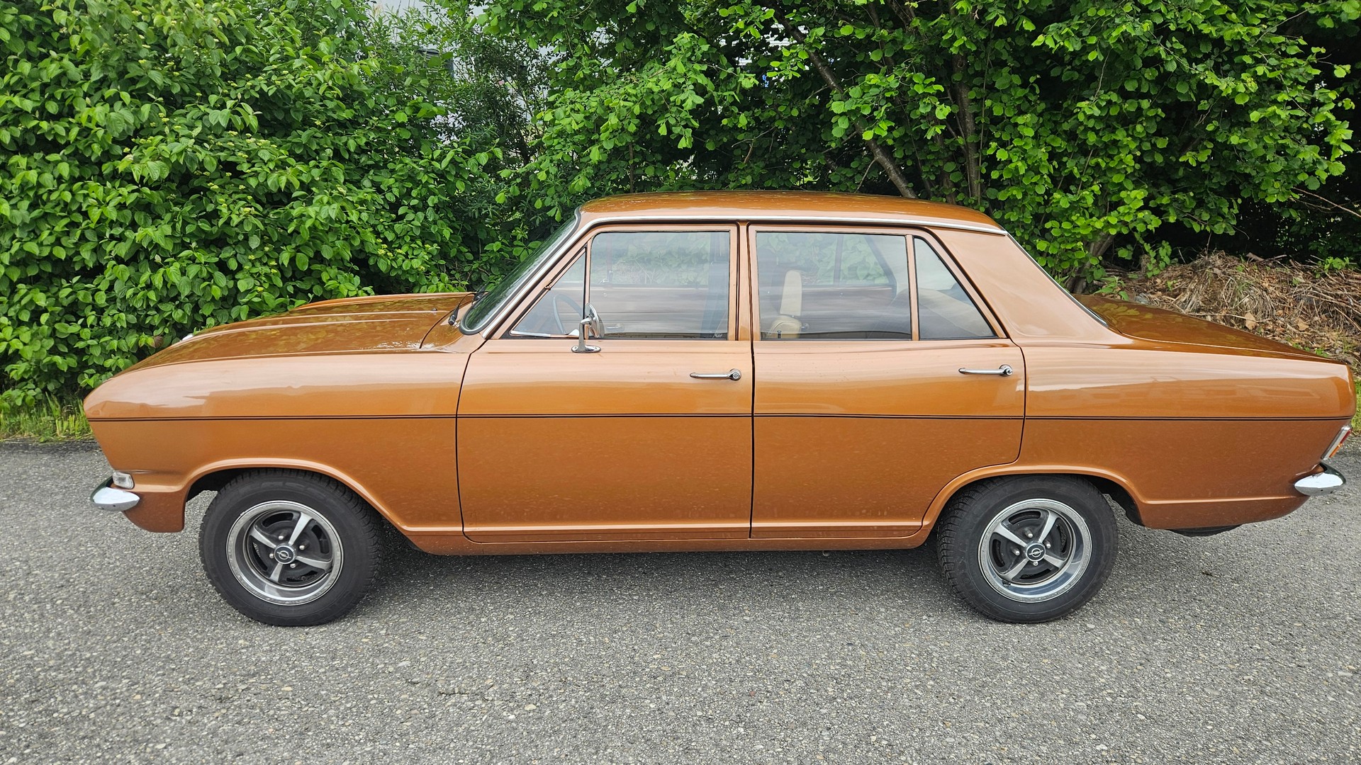 OPEL 1.2 Special-image-0