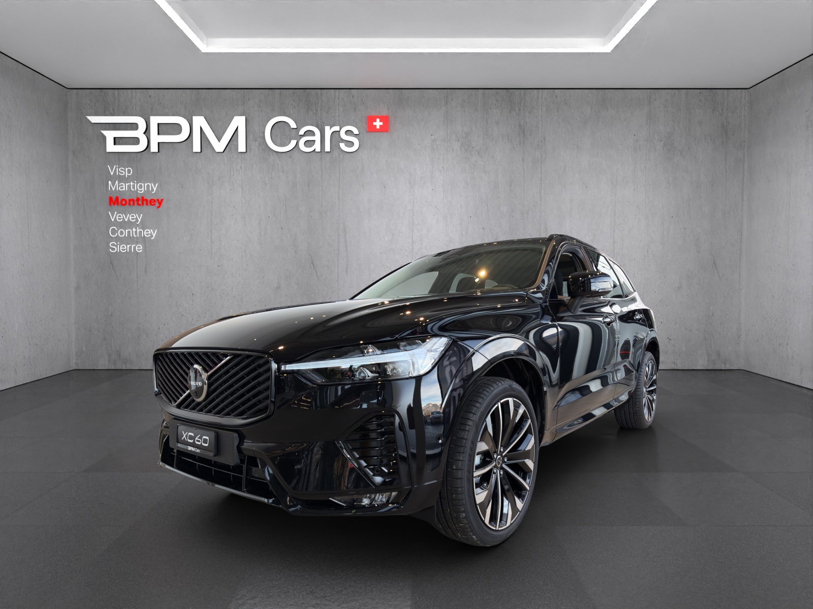 Photo VOLVO XC60 XC60 B5 Benzin Mild Hybrid AWD Ultra Dark Geartronic