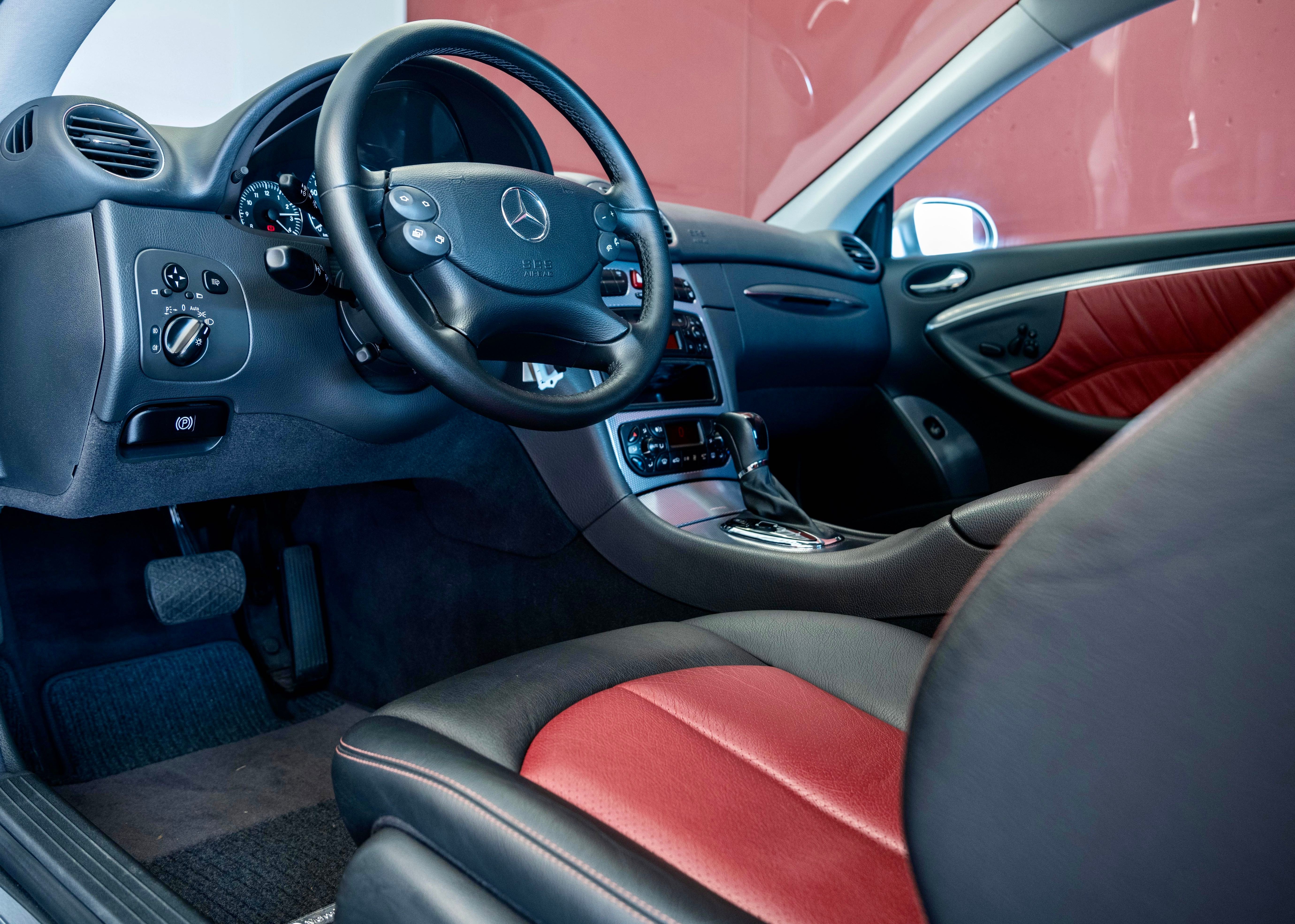 Image MERCEDES-BENZ CLK-500 CLK 500 AMG Styling Package (2nd hand, full Mercedes history)