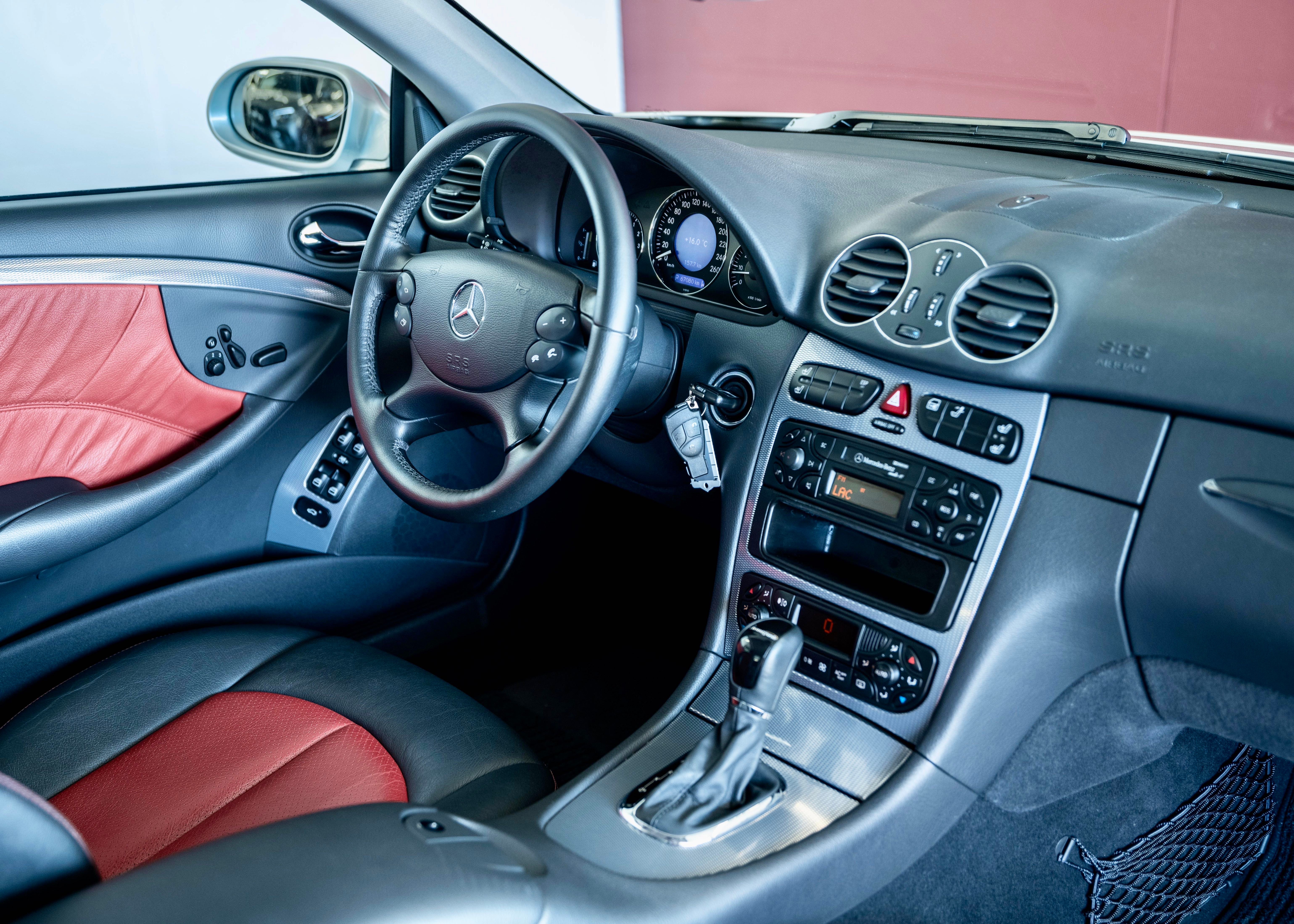 Image MERCEDES-BENZ CLK-500 CLK 500 AMG Styling Package (2nd hand, full Mercedes history)