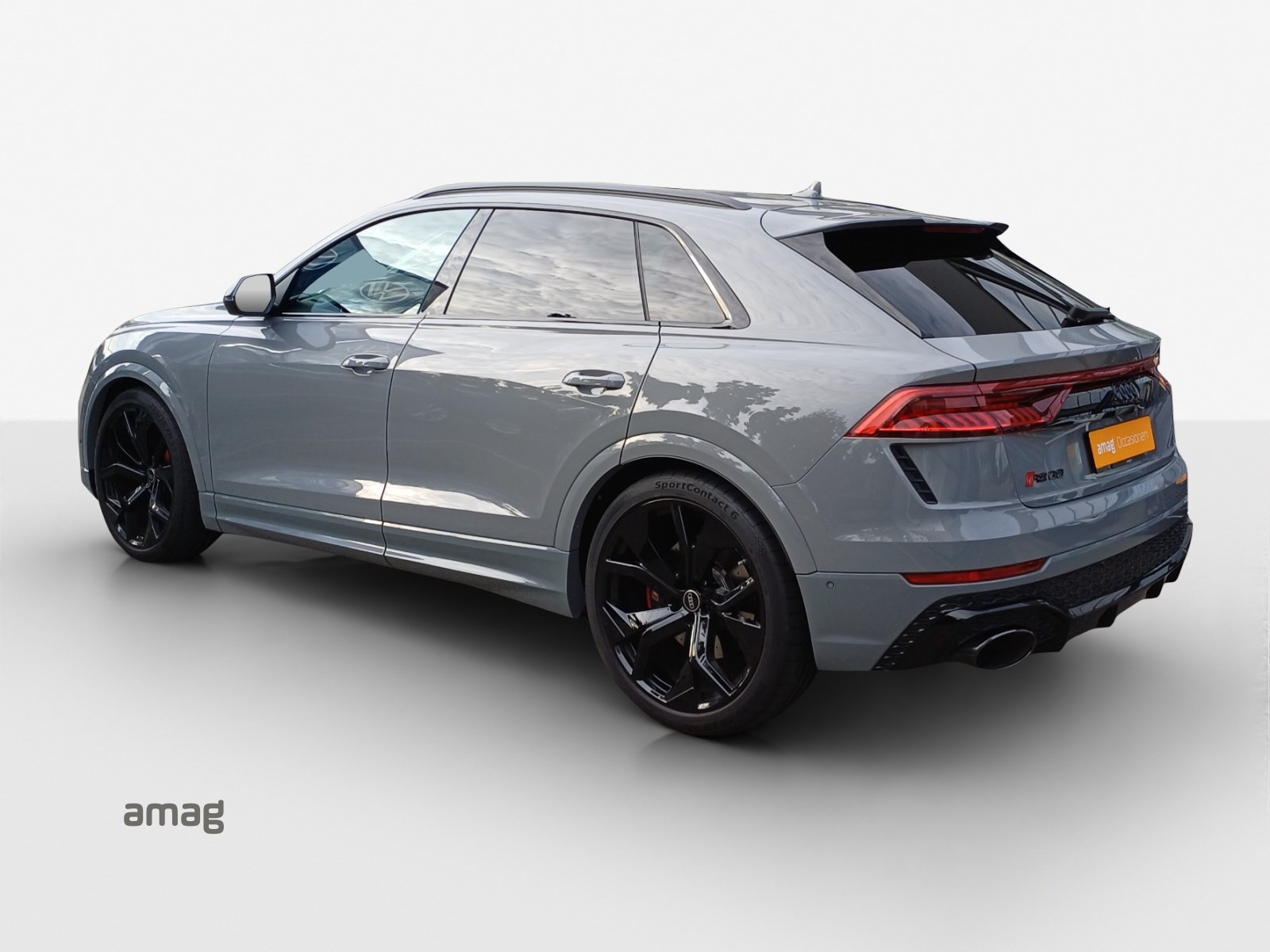 AUDI RSQ8  quattro tiptronic-showroom-element-2