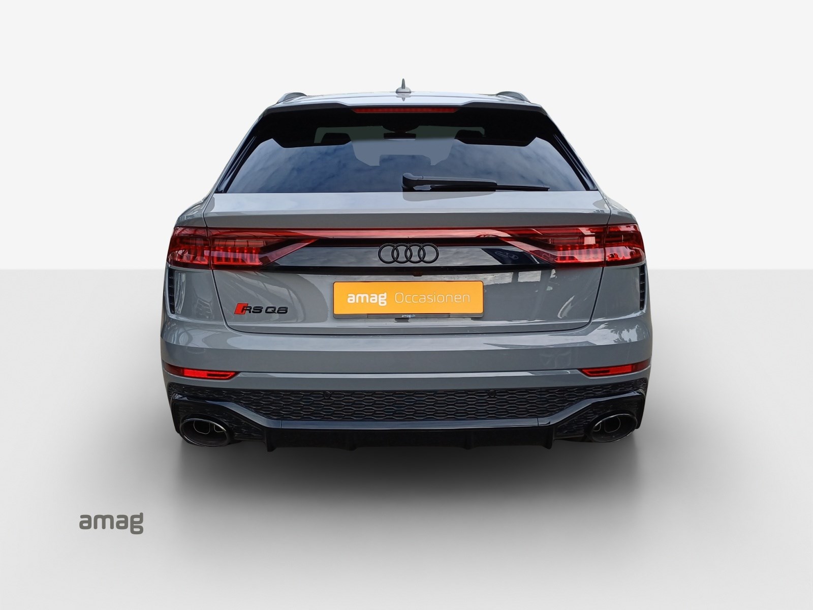 AUDI RSQ8  quattro tiptronic-showroom-element-3