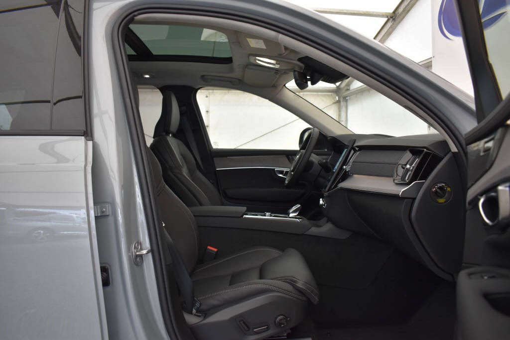 VOLVO XC90 2.0 T8 TE Ultra Dark eAWD-image-10