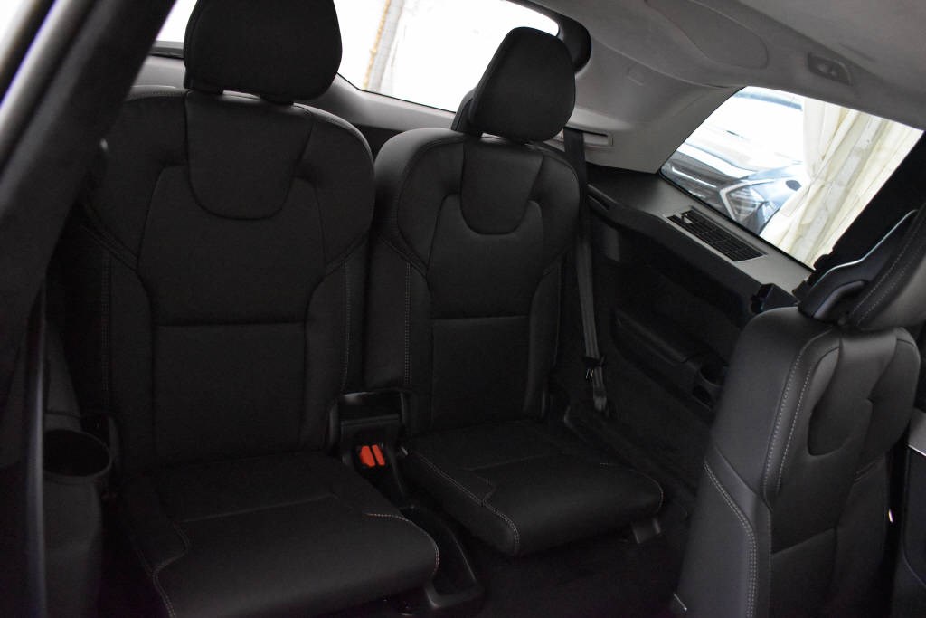 VOLVO XC90 2.0 T8 TE Ultra Dark eAWD-image-8
