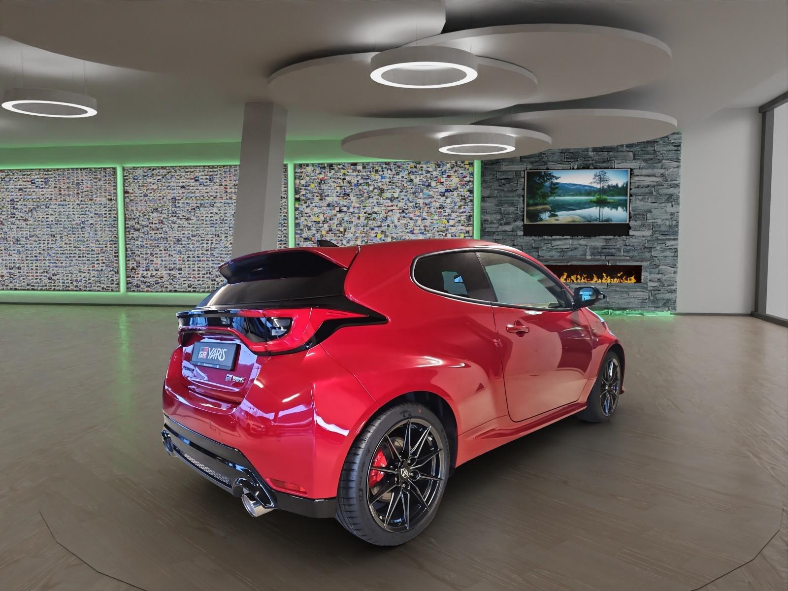 TOYOTA GR Yaris 1.6 Turbo Sport 4x4-showroom-element-3