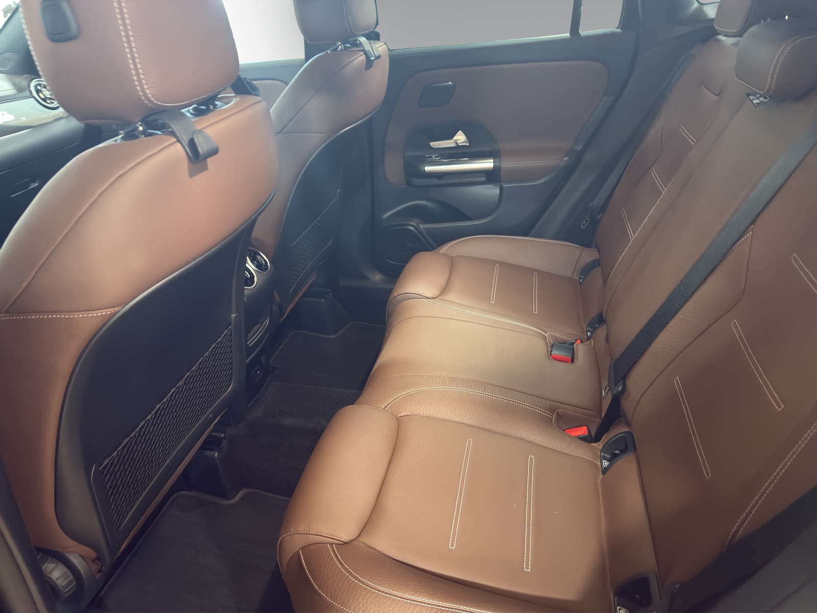 Image MERCEDES-BENZ GLA-200 GLA 200 4Matic AMG Line 8G-DCT