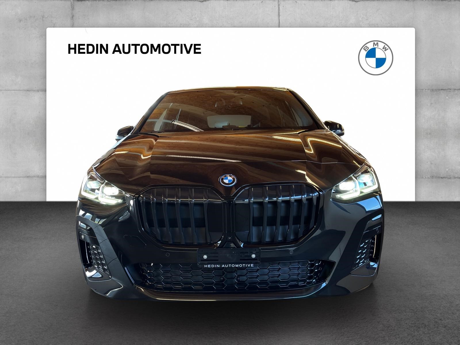 BMW 225 Active Tourer 225e xDrive paddles Active Tourer-showroom-element-1