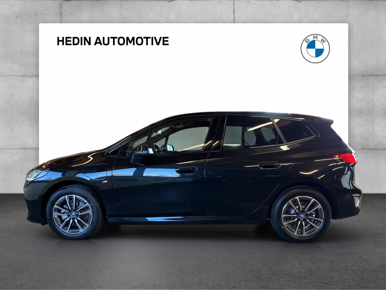 BMW 225 Active Tourer 225e xDrive paddles Active Tourer-showroom-element-2