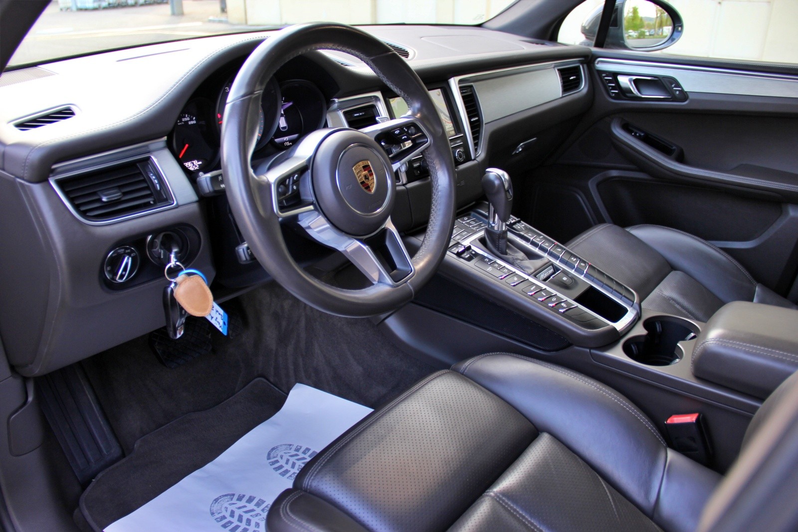 PORSCHE Macan S Diesel PDK-image-8