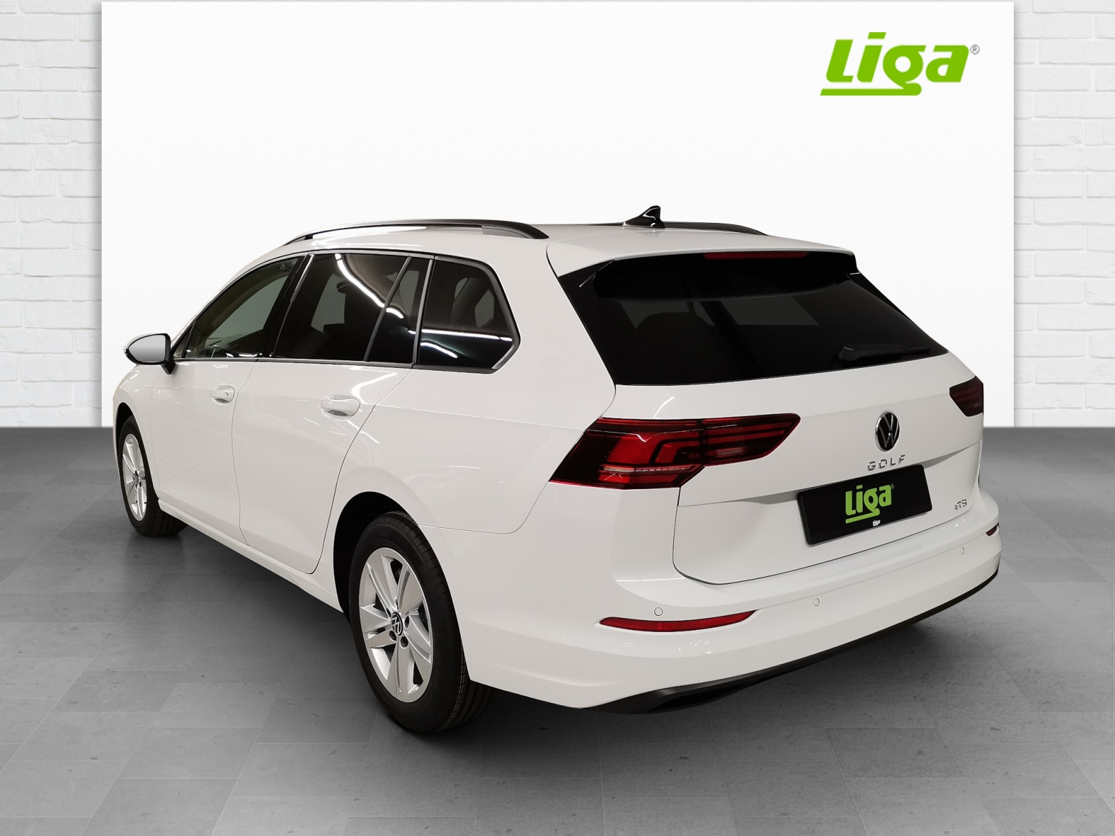 VW Golf VIII Variant 1.5 eTSI Life DSG-showroom-element-3