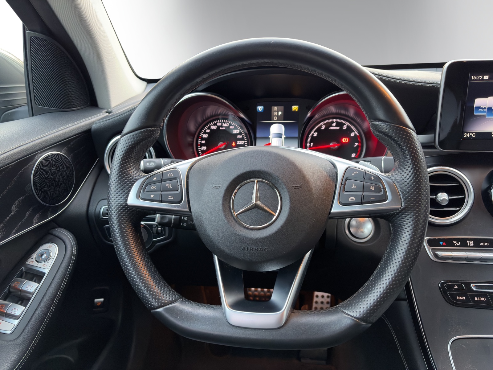 Image MERCEDES-BENZ GLC-250 GLC 250 AMG Line 4Matic