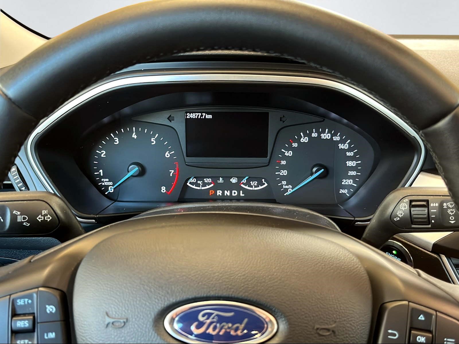 FORD Focus 1.0i EcoB 125 Cool & Connect-image-9