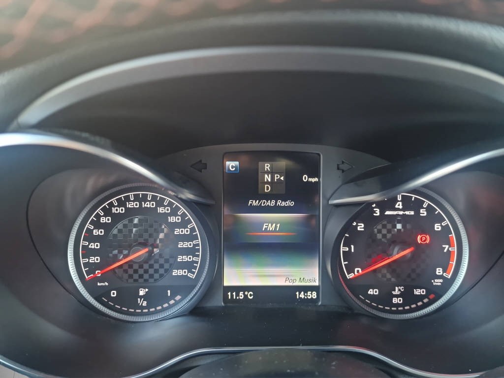 MERCEDES-BENZ GLC 43 AMG 4m-image-12