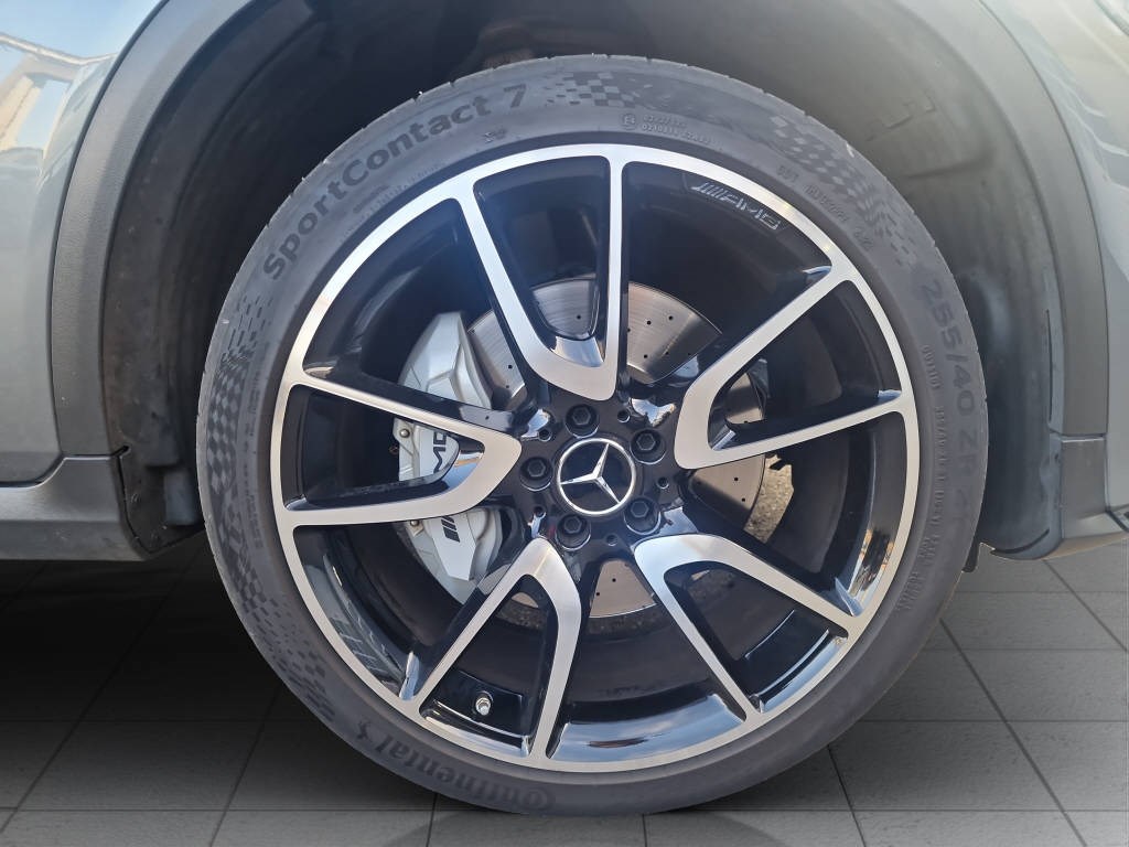 MERCEDES-BENZ GLC 43 AMG 4m-image-14