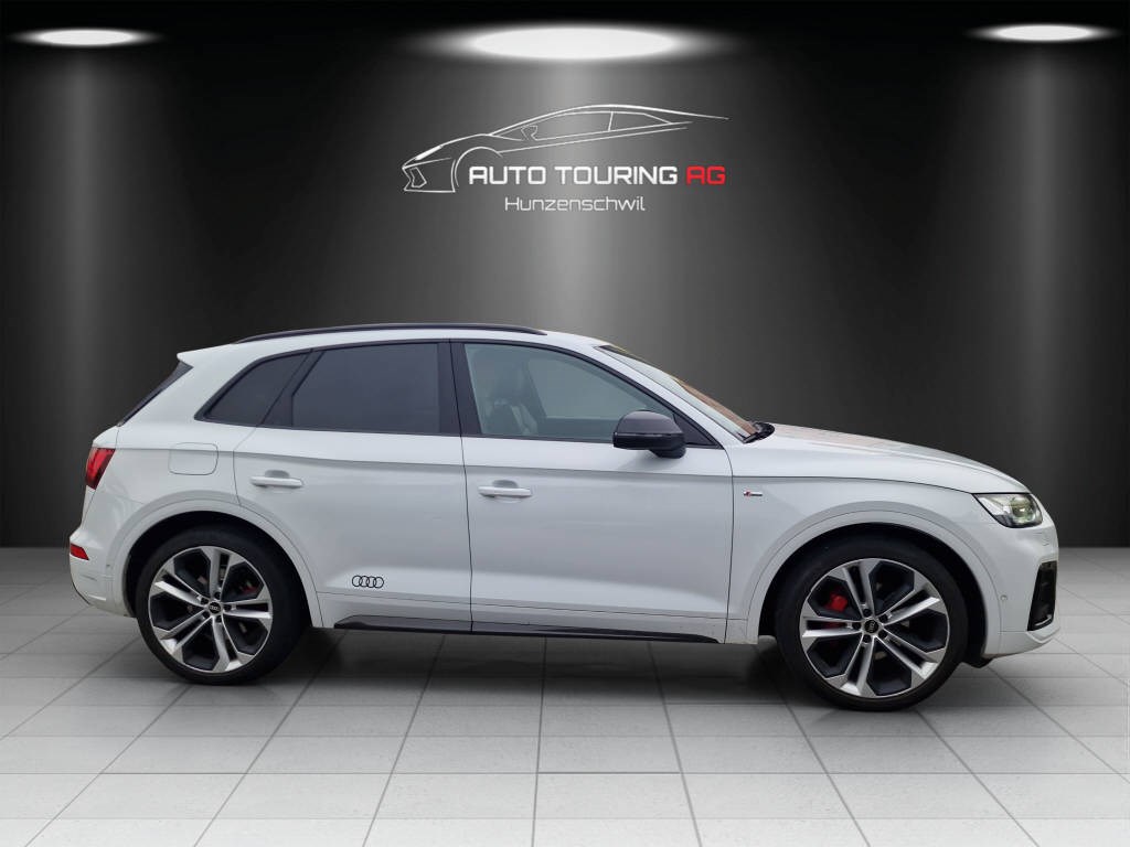 AUDI Q5 2.0 45 TFSI S Line quattro S-Tronic-image-1