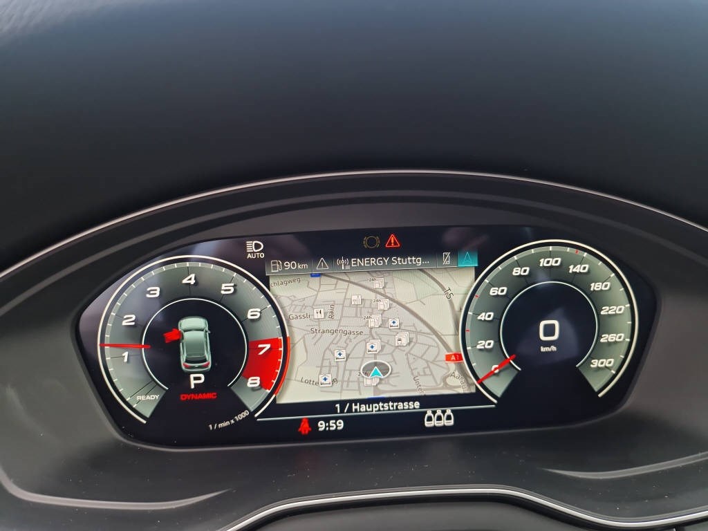AUDI Q5 2.0 45 TFSI S Line quattro S-Tronic-image-12