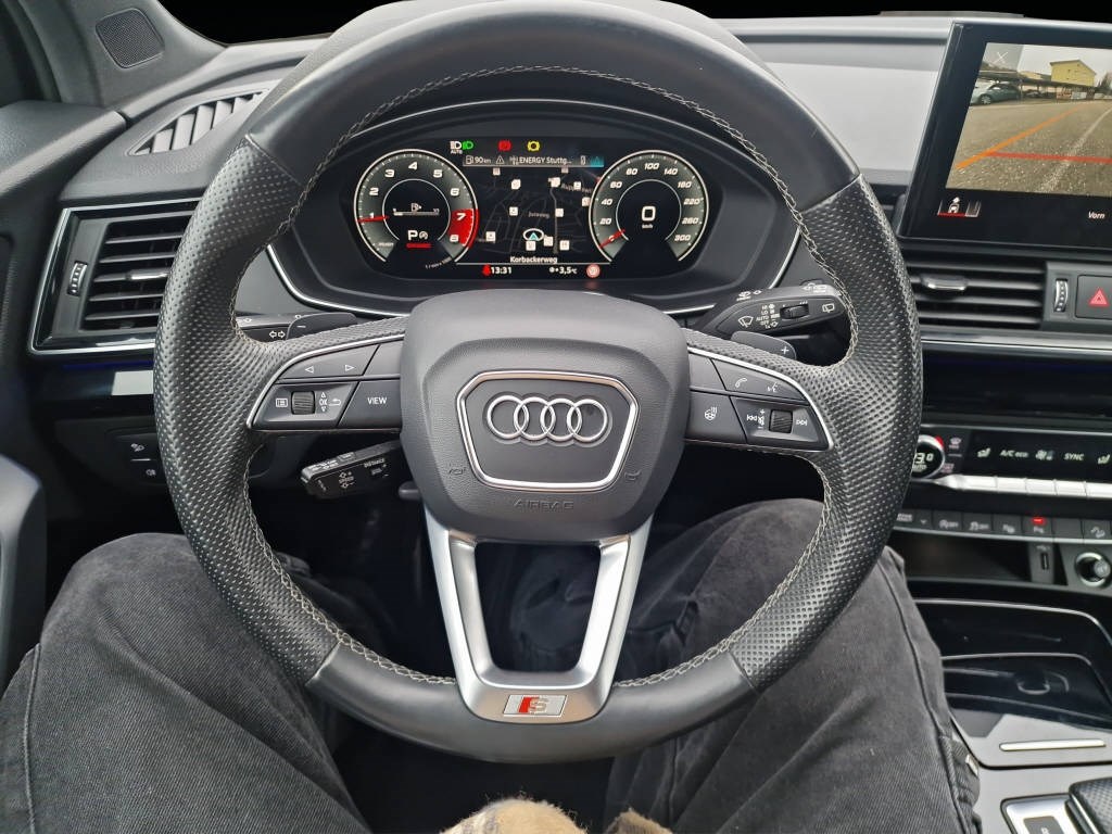 AUDI Q5 2.0 45 TFSI S Line quattro S-Tronic-image-13