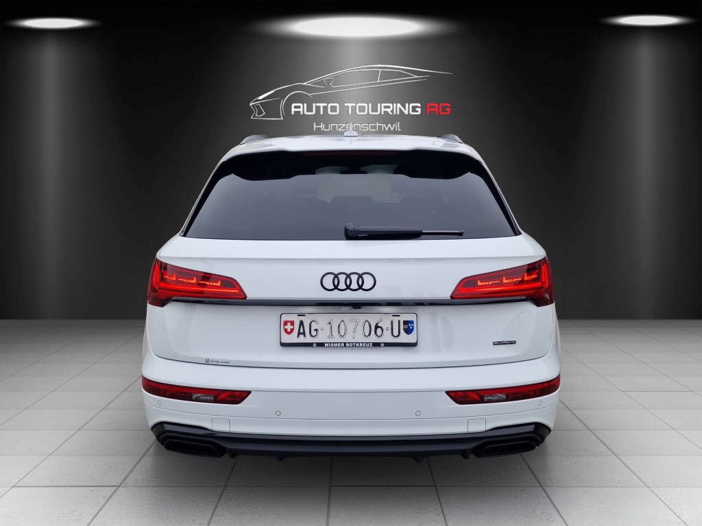 AUDI Q5 2.0 45 TFSI S Line quattro S-Tronic-image-3