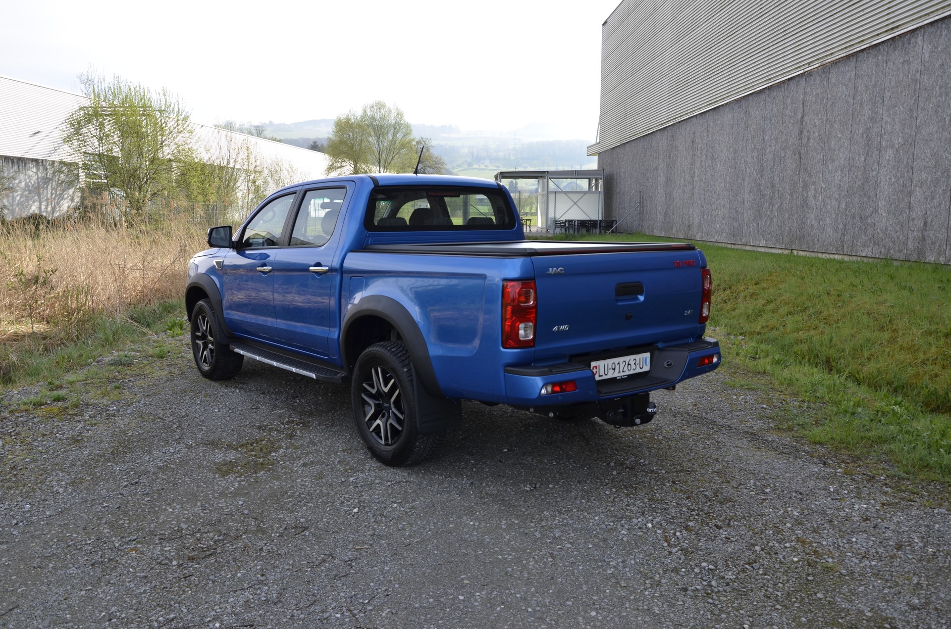 JAC T8 Pro 3.5t AHK-showroom-element-1