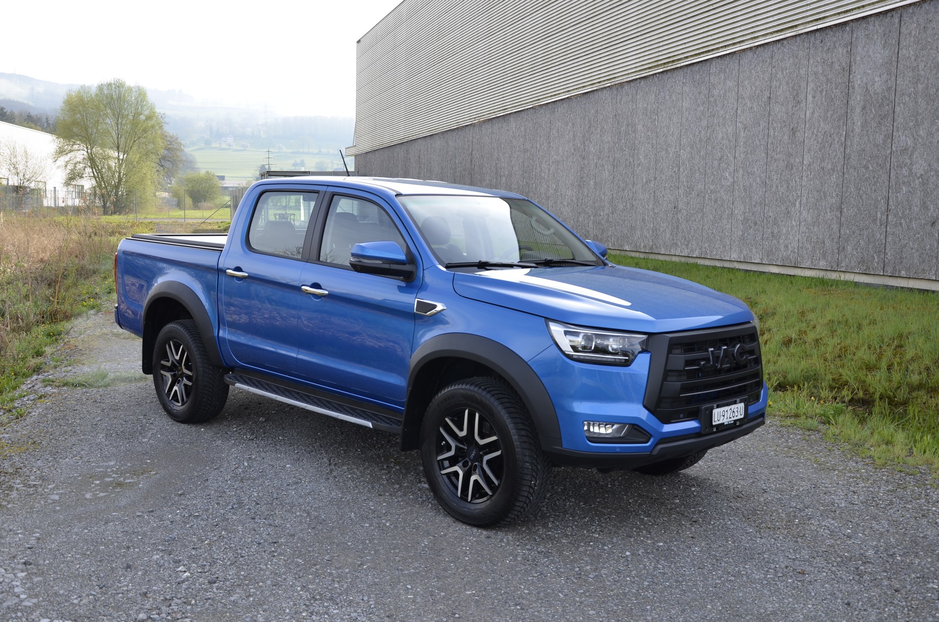 JAC T8 Pro 3.5t AHK-showroom-element-2