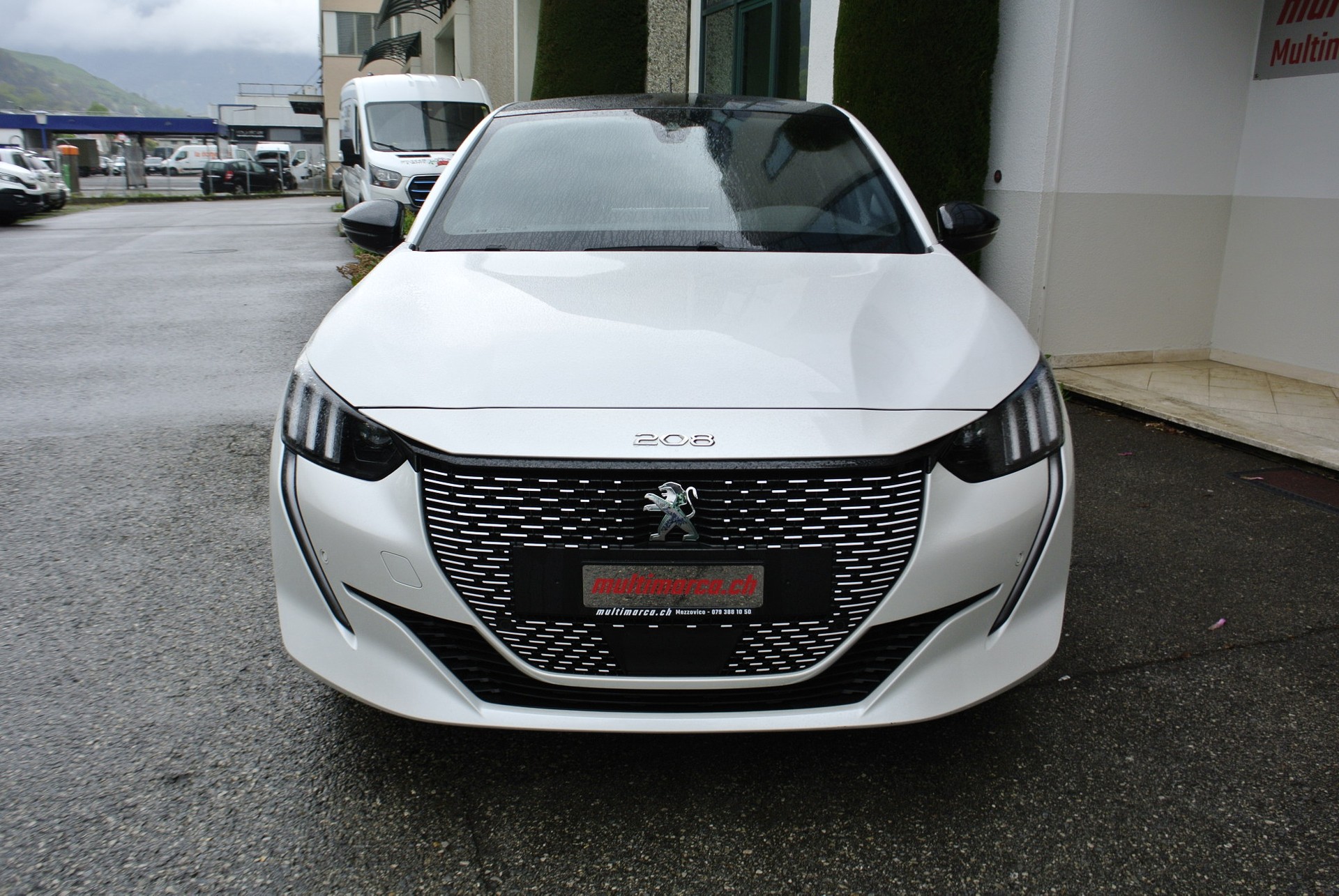PEUGEOT 208 Elektrik GT Pack-image-16