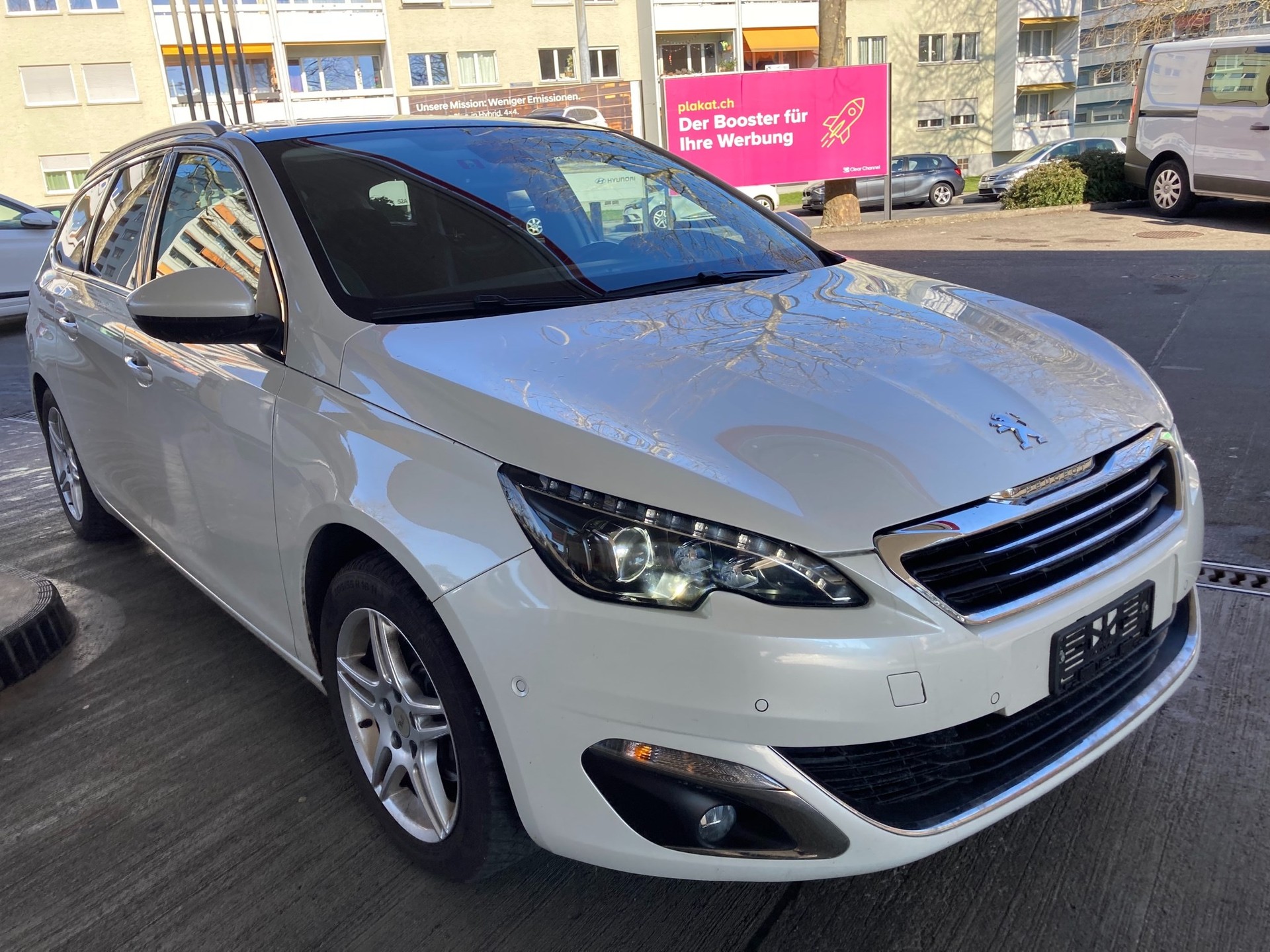 PEUGEOT 308 SW 1.2 THP Féline-image-11