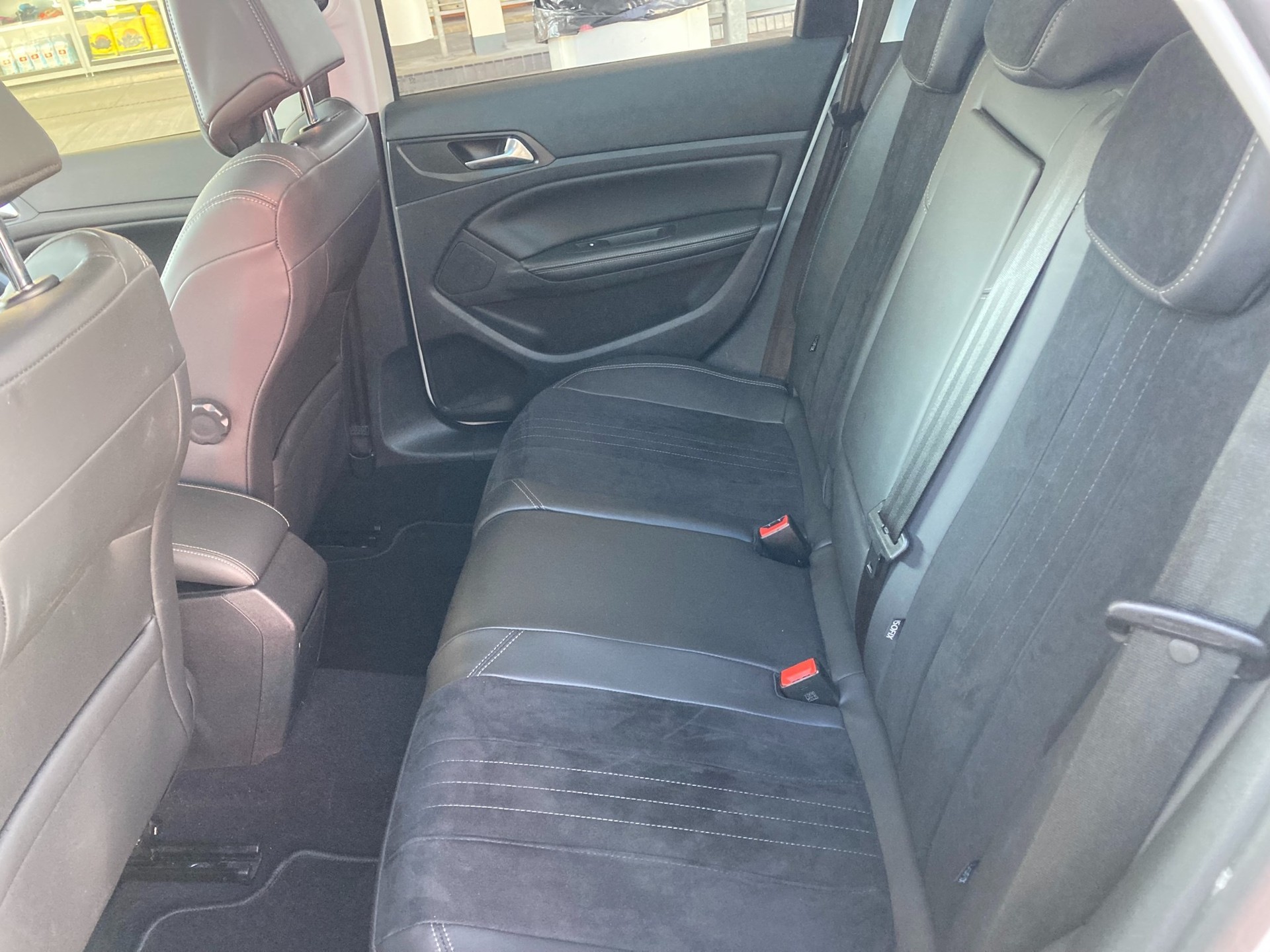 PEUGEOT 308 SW 1.2 THP Féline-image-14