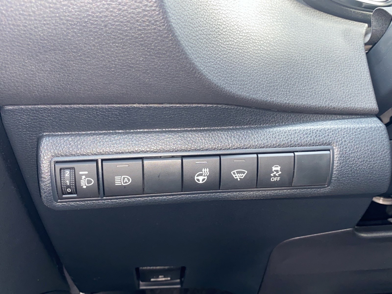 SUZUKI Swace 1.8 Compact Top Hybrid-image-10