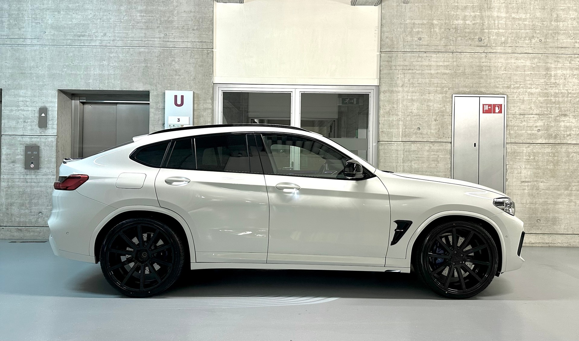BMW X4M M Competition Steptronic-image-4