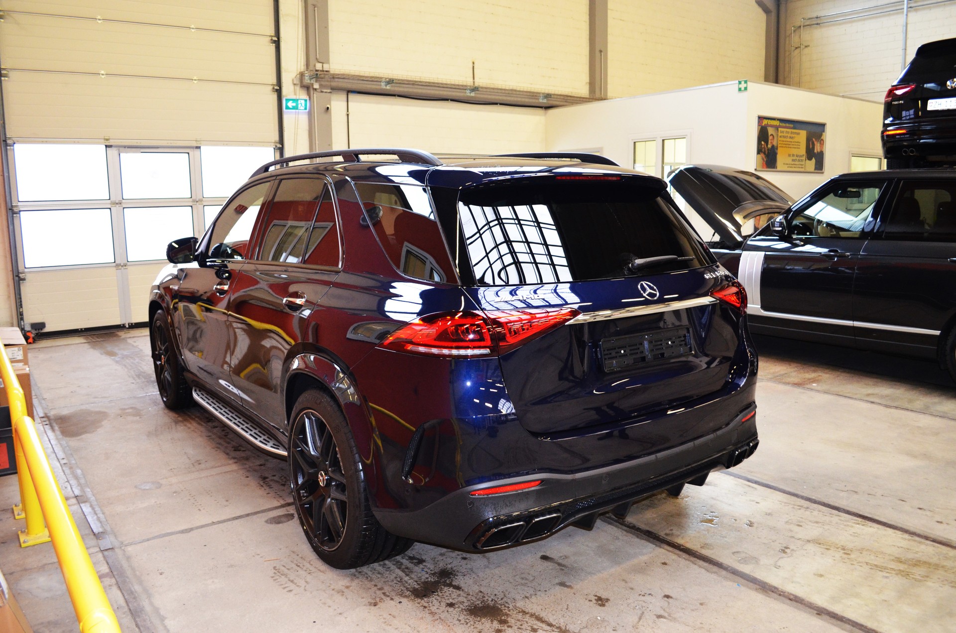 MERCEDES-BENZ GLE 63 S AMG 4Matic+ 9G-Speedshift-image-6