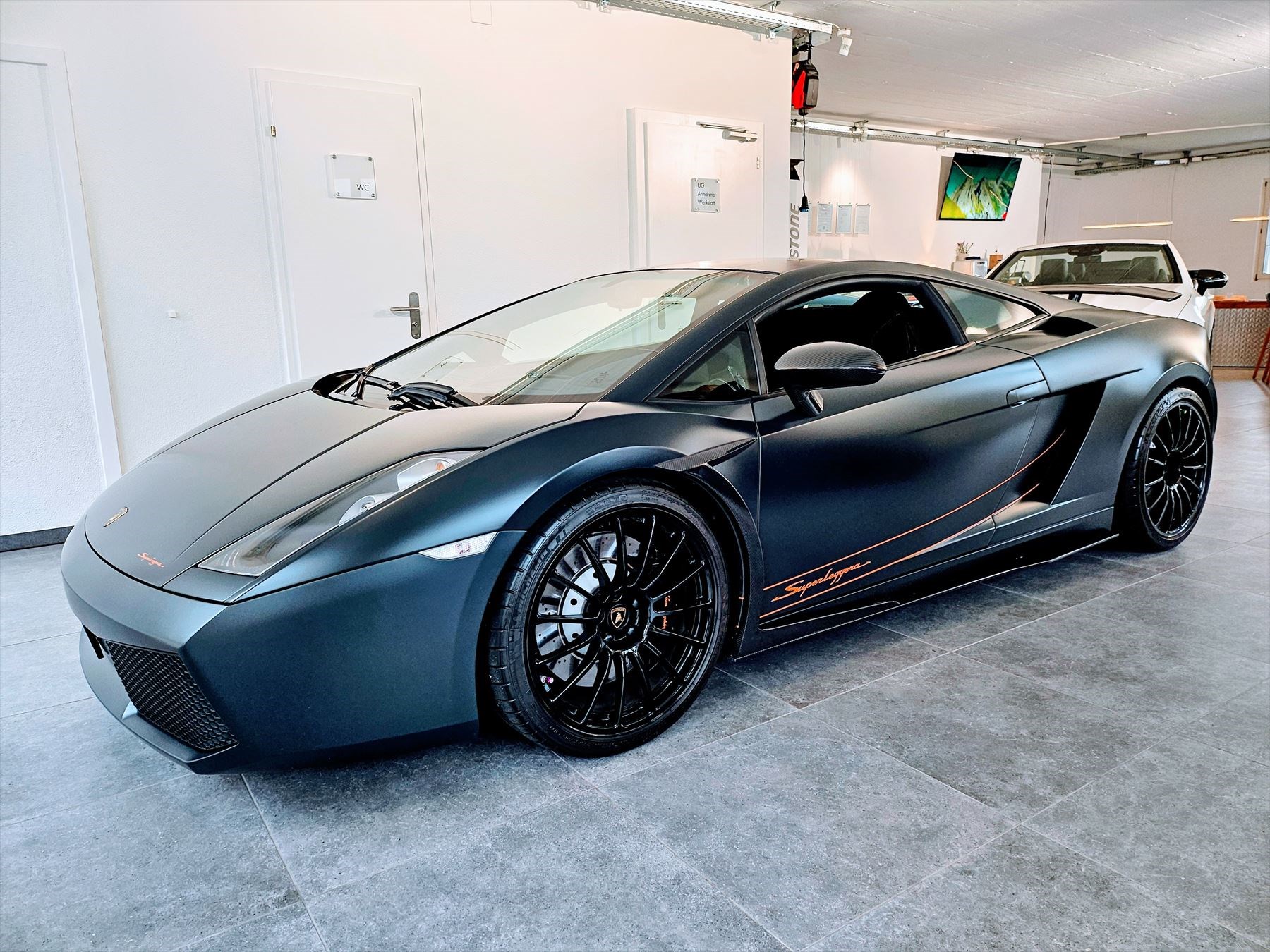 LAMBORGHINI GALLARDO Superleggera-image-2