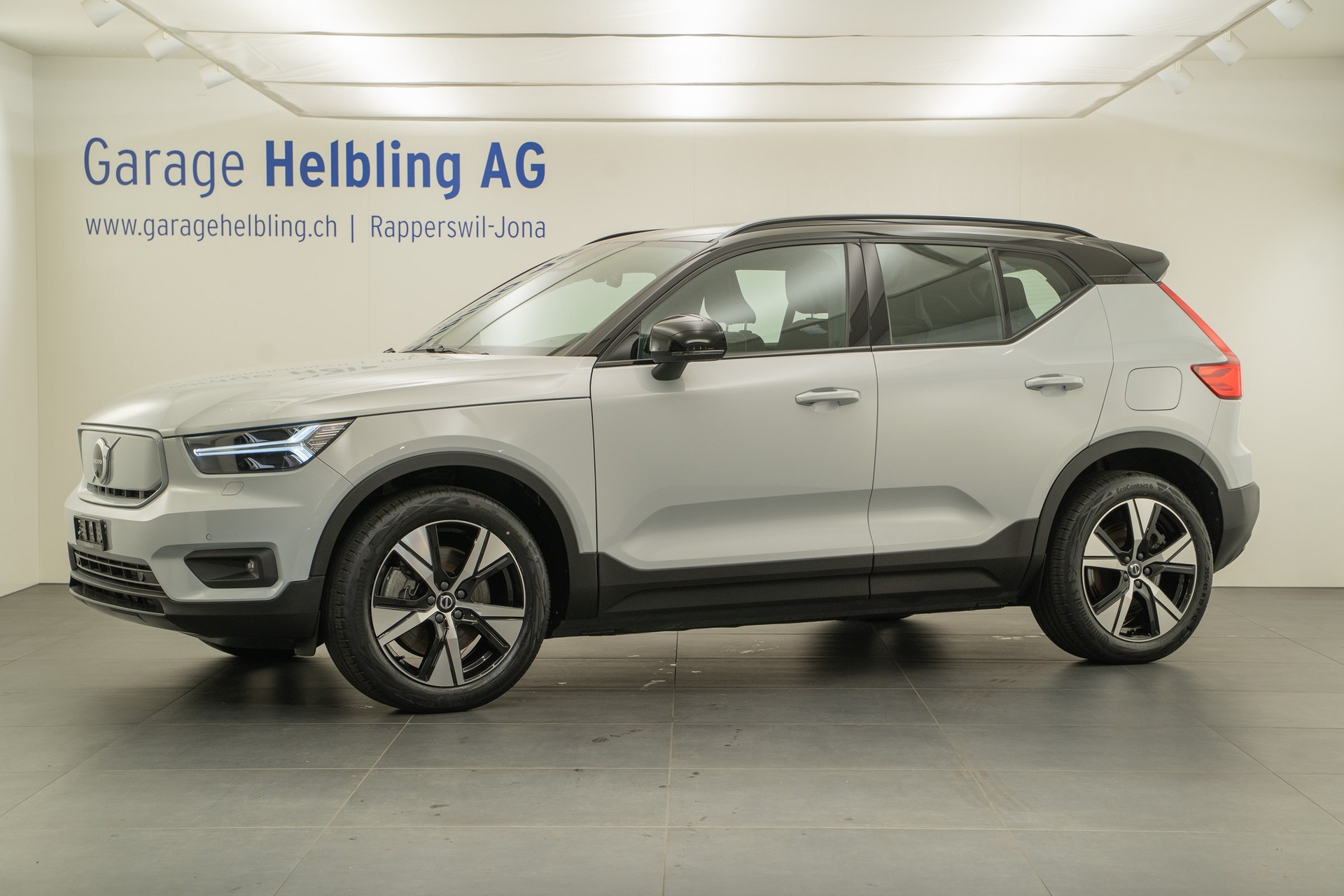 VOLVO XC40 P8 Twin R-Design AWD
