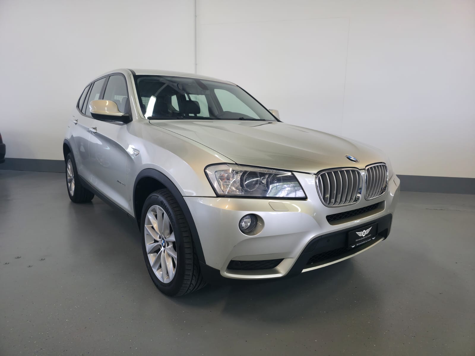 BMW X3 xDrive 30d Steptronic-showroom-element-3