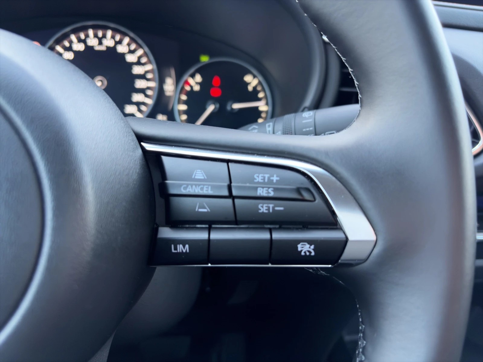 Image MAZDA CX-30 CX-30 SKYACTIV-X 186 M Hybrid Homura AWD AT