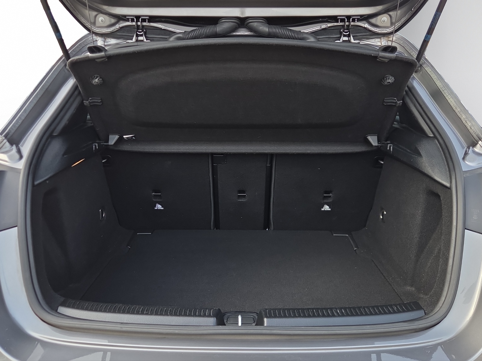 Image MERCEDES-BENZ A-200 A 200 7G-DCT