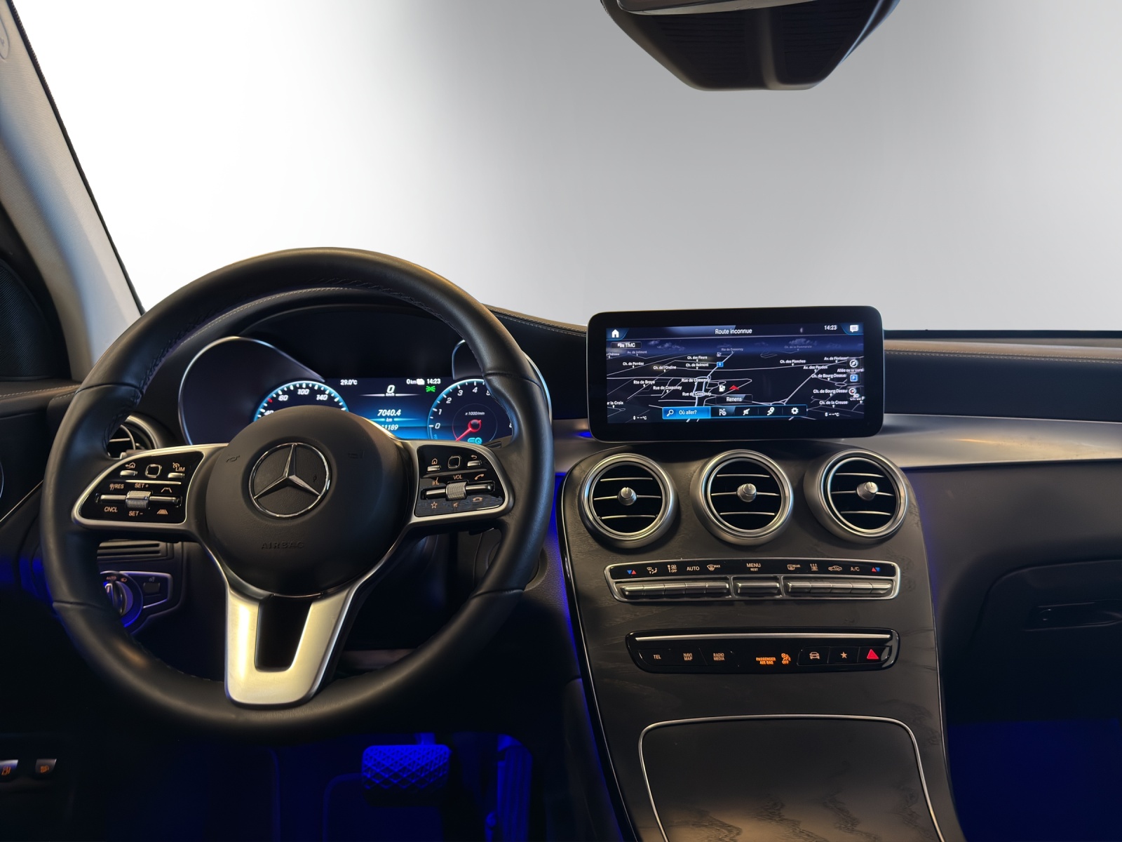 Image MERCEDES-BENZ GLC-300 GLC 300 e AMG Line 4Matic 9G-Tronic