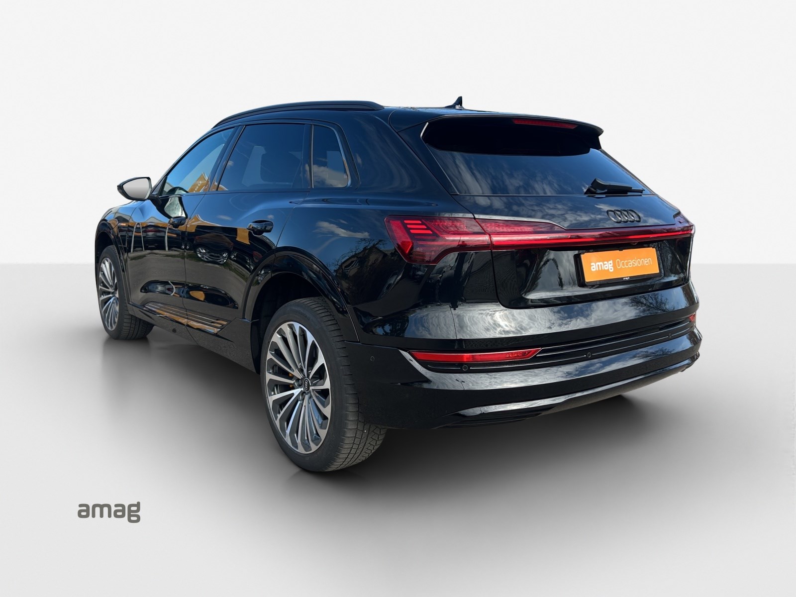 AUDI e-tron 50 Advanced Attraction quattro-showroom-element-2