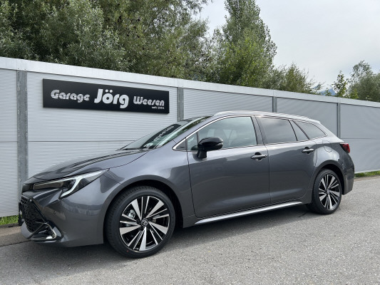 TOYOTA Corolla TS 1.8 HSD Trend