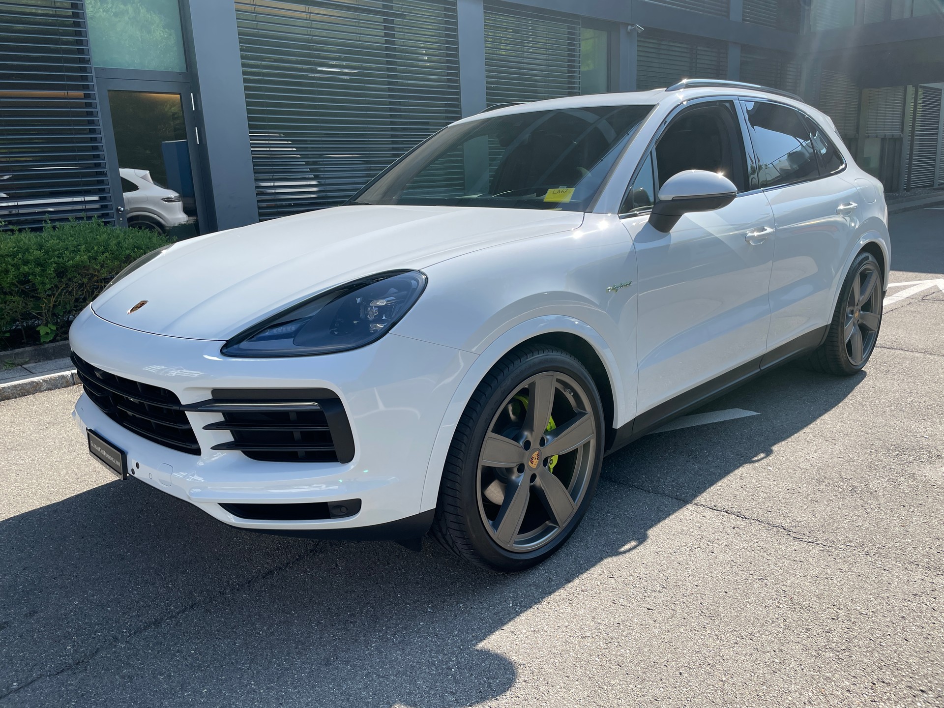 PORSCHE Cayenne E-Hybrid