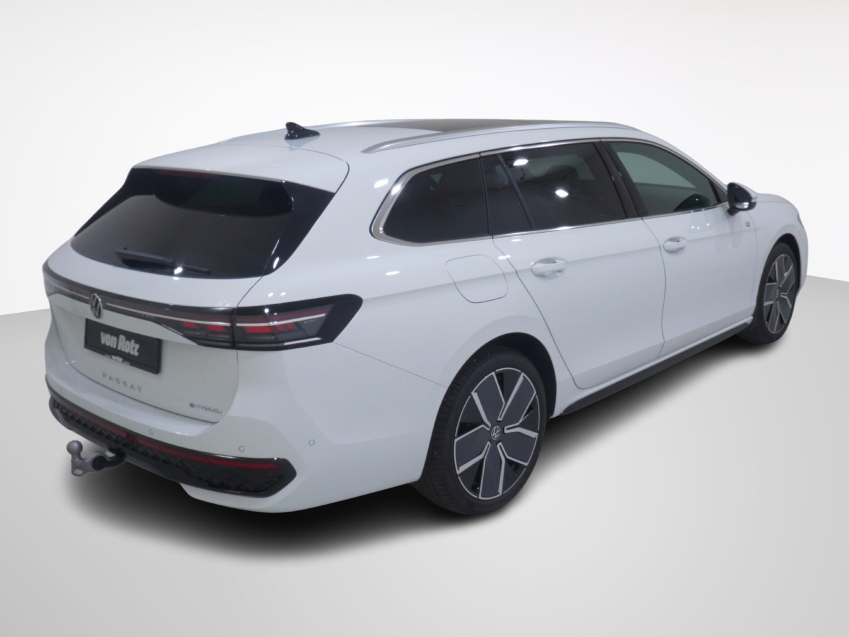 VW PASSAT Variant 1.5 TSI Plug-in-Hybrid R-Line-image-4