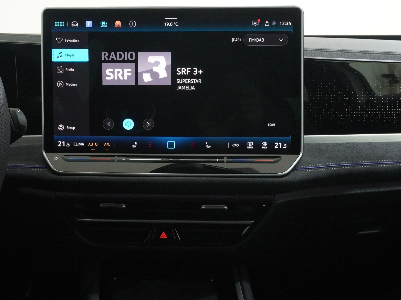 VW PASSAT Variant 1.5 TSI Plug-in-Hybrid R-Line-image-28