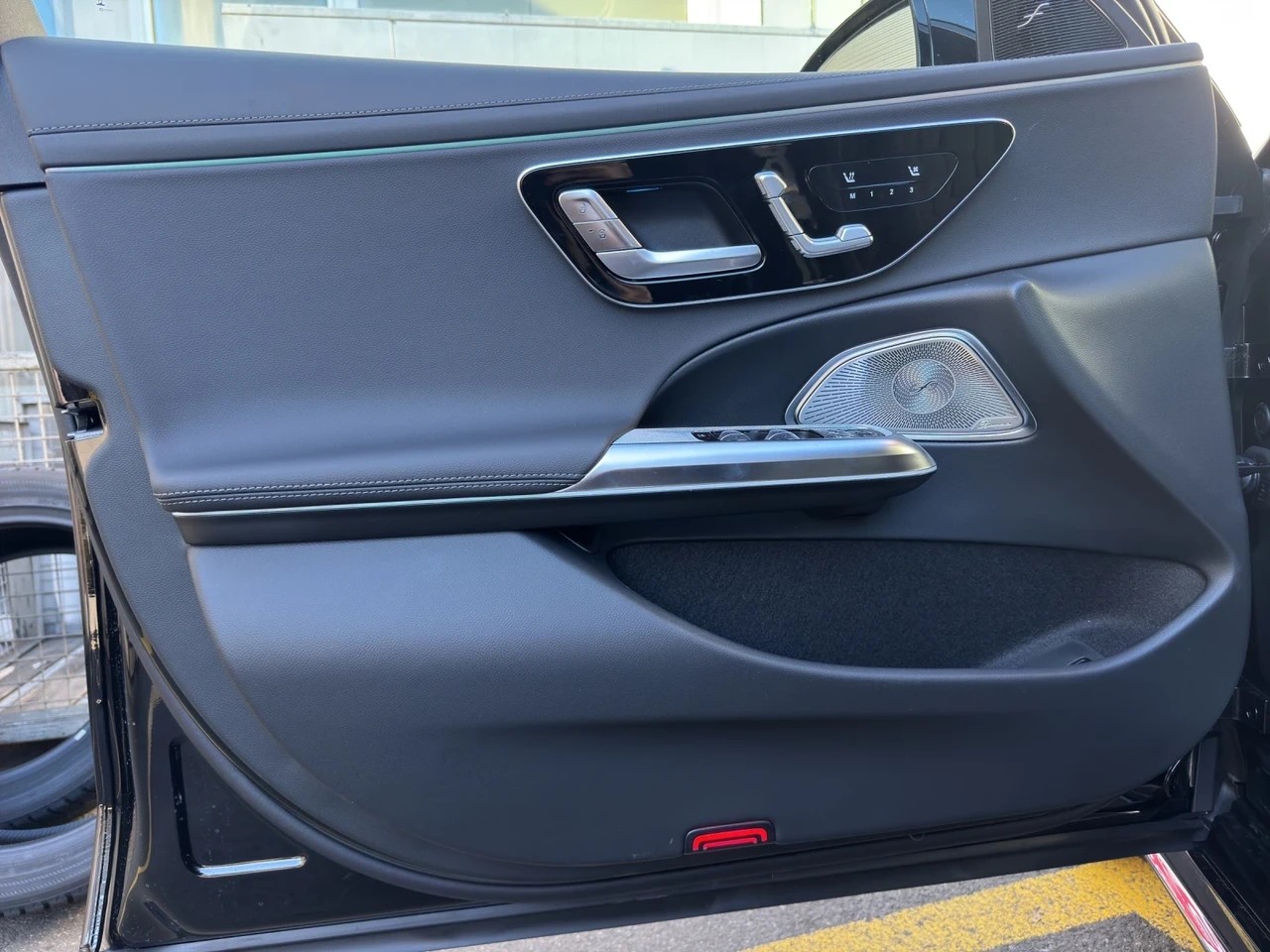 Image MERCEDES-BENZ E-300 E 300 de 4Matic 9G-Tronic