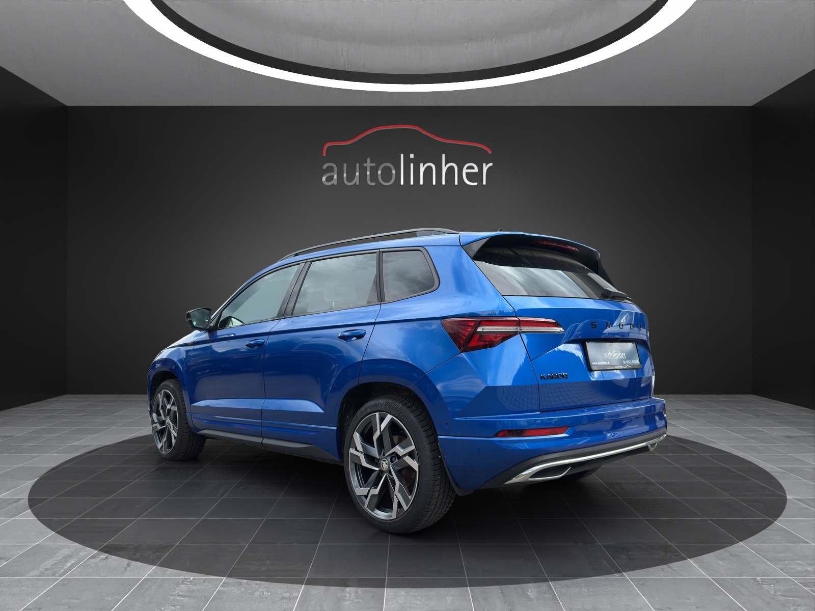 SKODA Karoq 2.0 TDI CR Sport Line 4x4 DSG-image-2