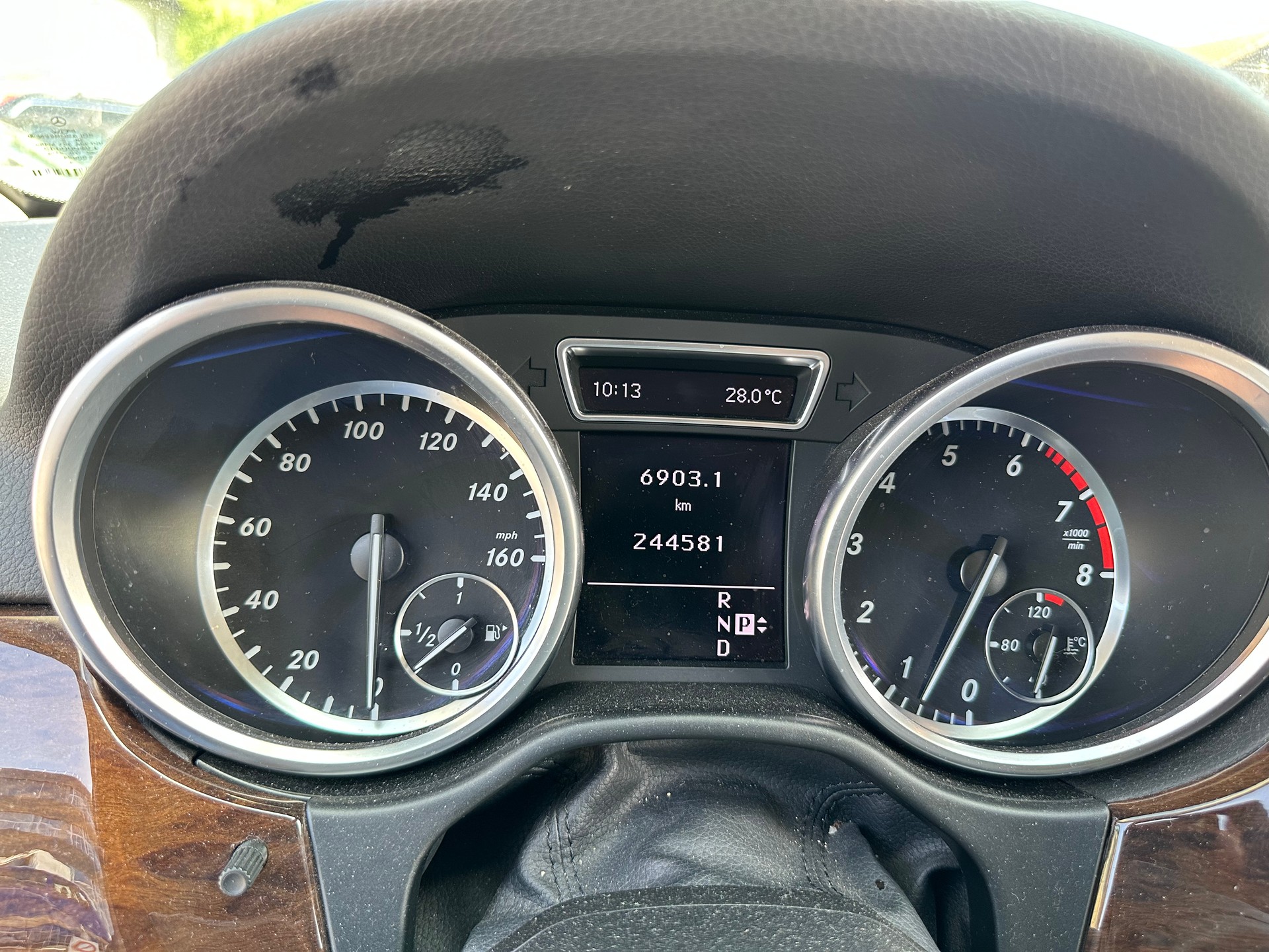 MERCEDES-BENZ ML 350 BlueEfficiency Edition 4Matic 7G-Tronic-image-8