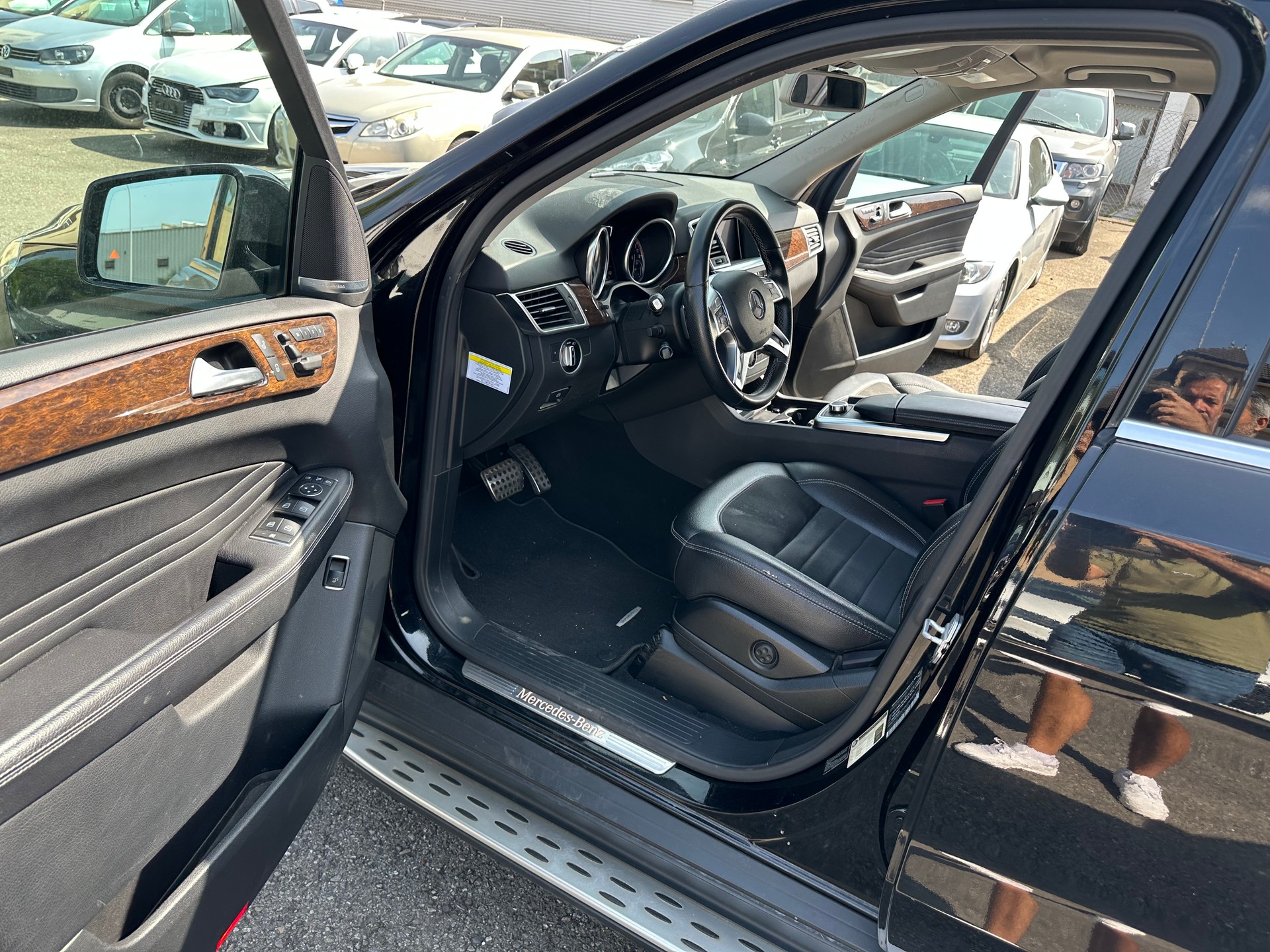 MERCEDES-BENZ ML 350 BlueEfficiency Edition 4Matic 7G-Tronic-image-5