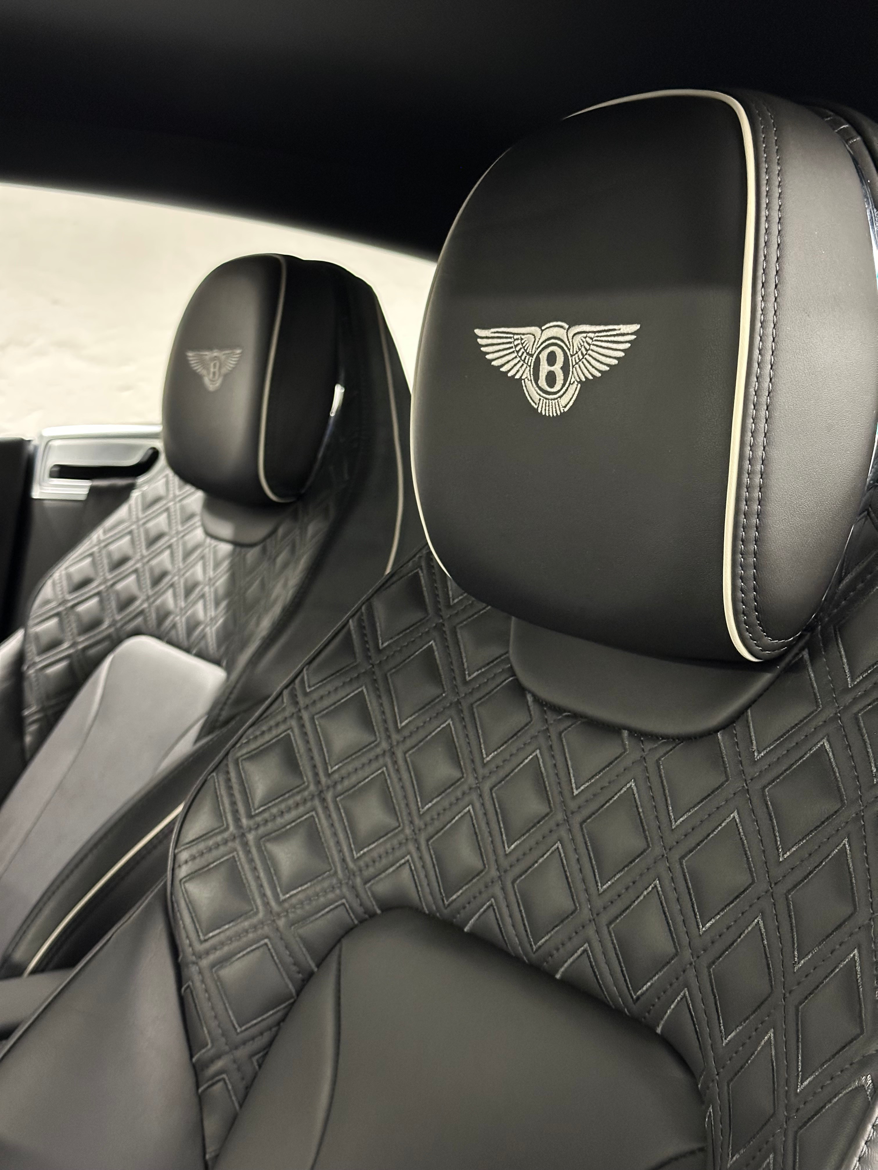 Image BENTLEY CONTINENTAL Continental GT 4.0 V8