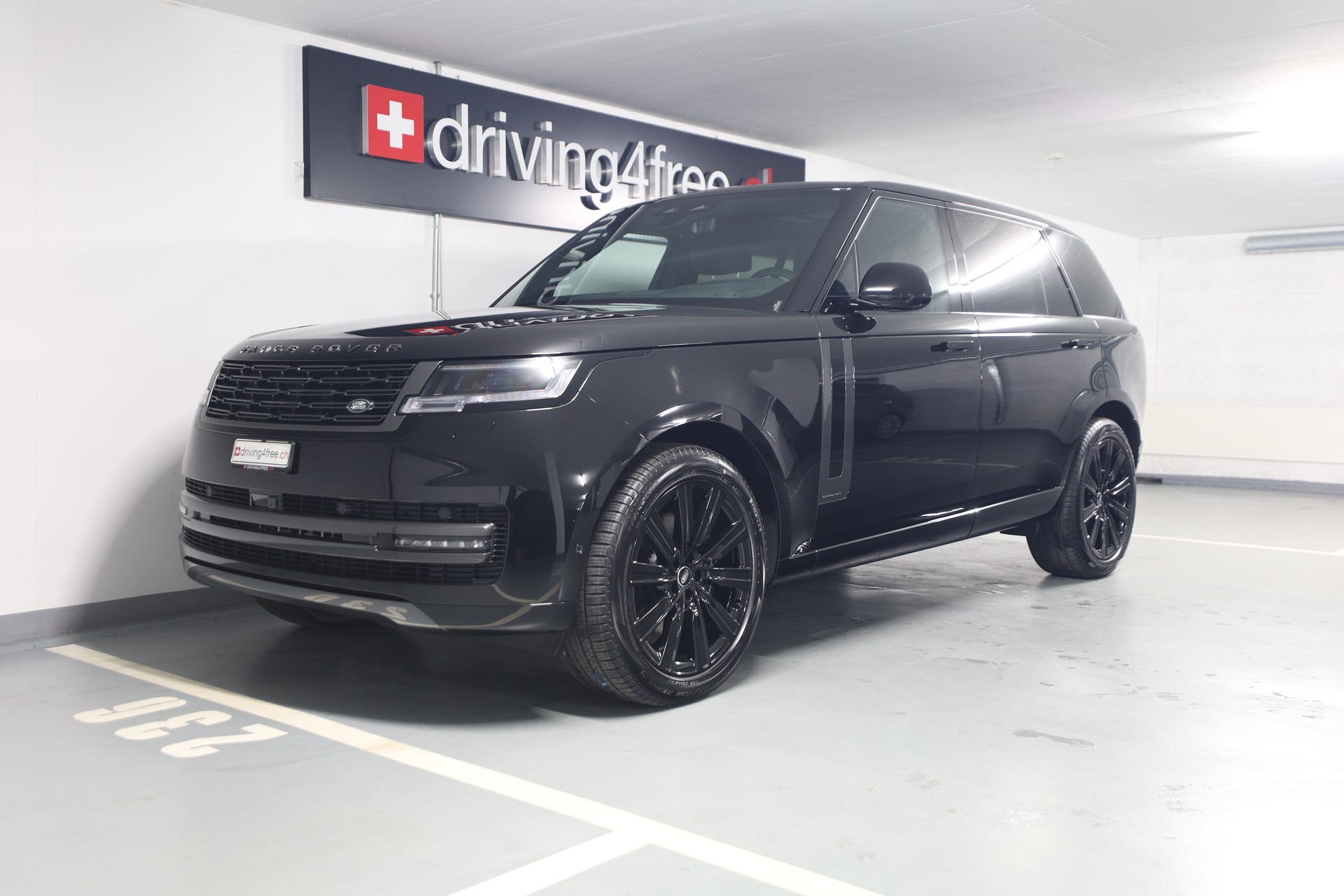 LAND ROVER Range Rover LWB 7PL P400 I6 3.0 MHEV Autobiography Automatic