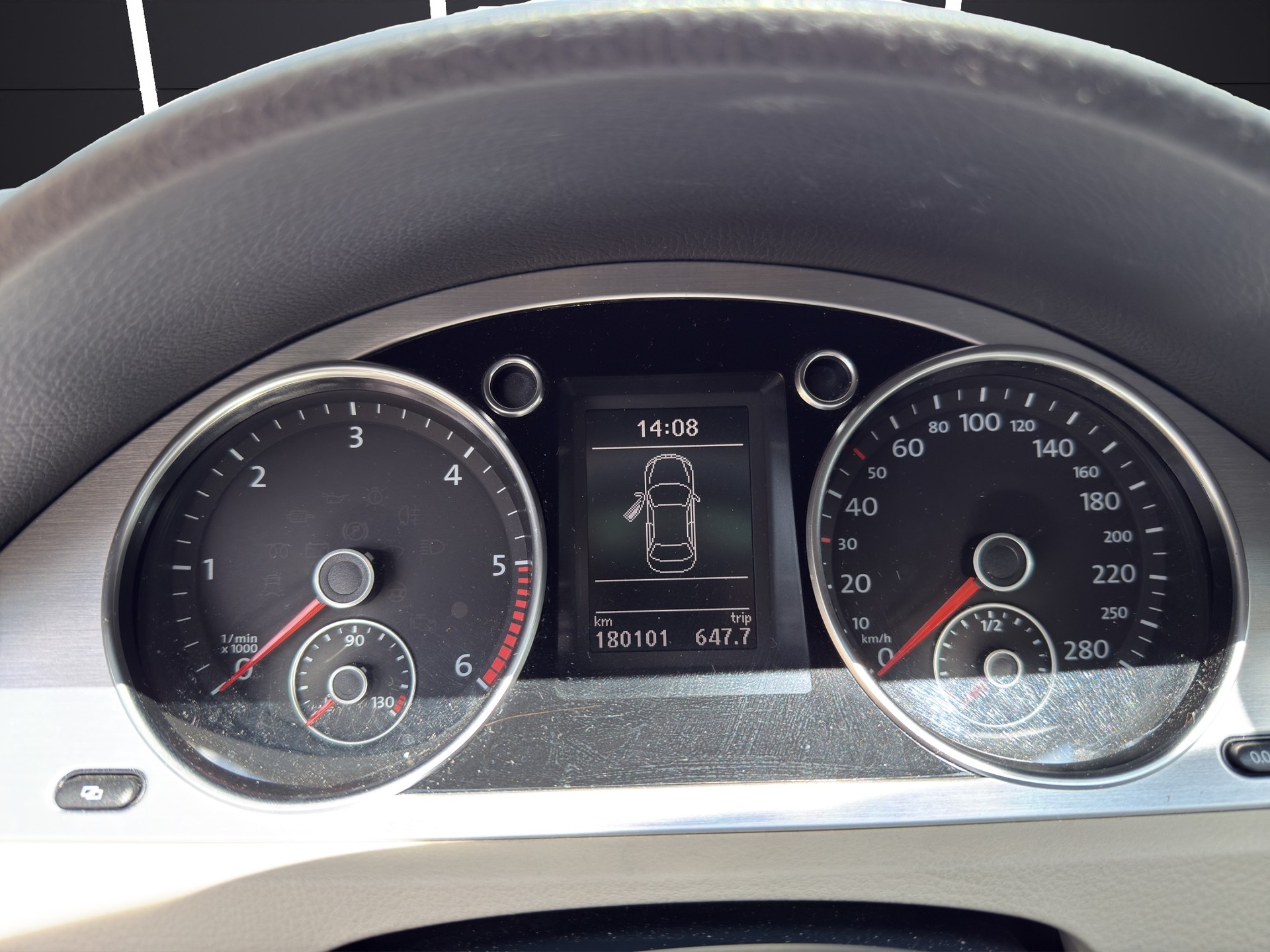 VW Passat CC 2.0D 4M-image-15